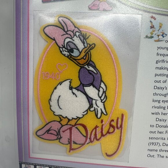 Willabee & Ward Disney Daisy Duck 1940 Collectible Patch & Fact Card - Picture 2 of 4